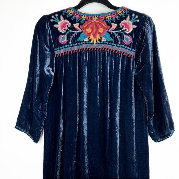 Johnny Was Delphine Velvet 3/4 Sleeve Drape Tunic Dress. - Picture 9 of 12